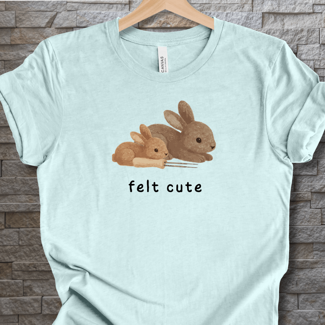 Felt Cute t-shirt Ice Blue / XS