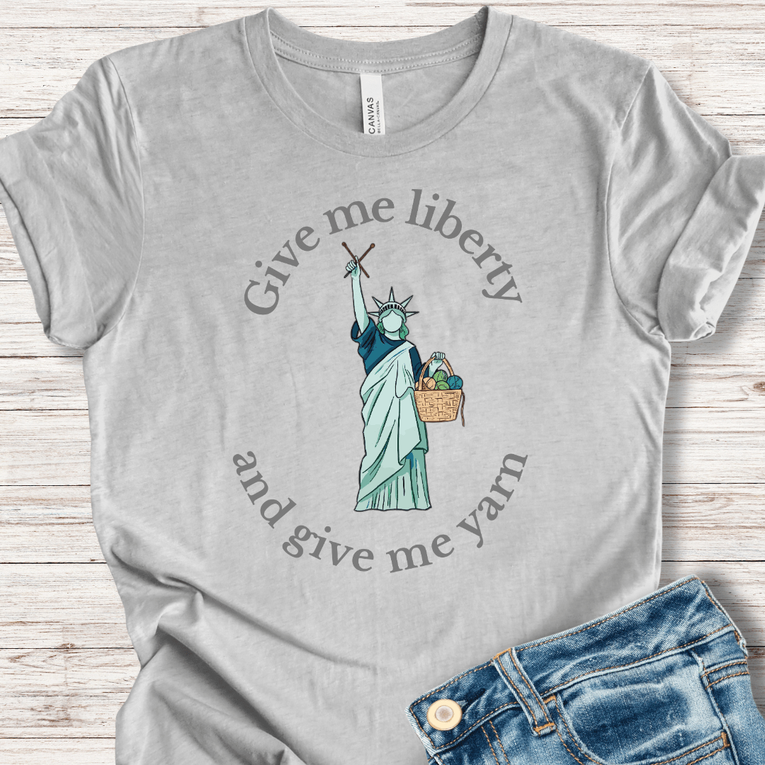 Statue of Liberty T-Shirt (With Text) Light Grey / XS