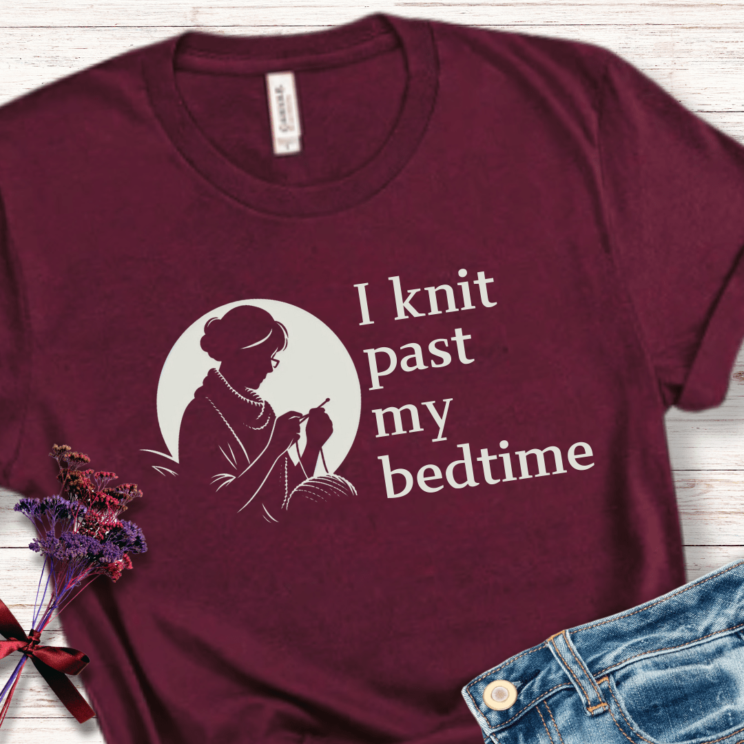 I knit past my bedtime T-Shirt Maroon / S