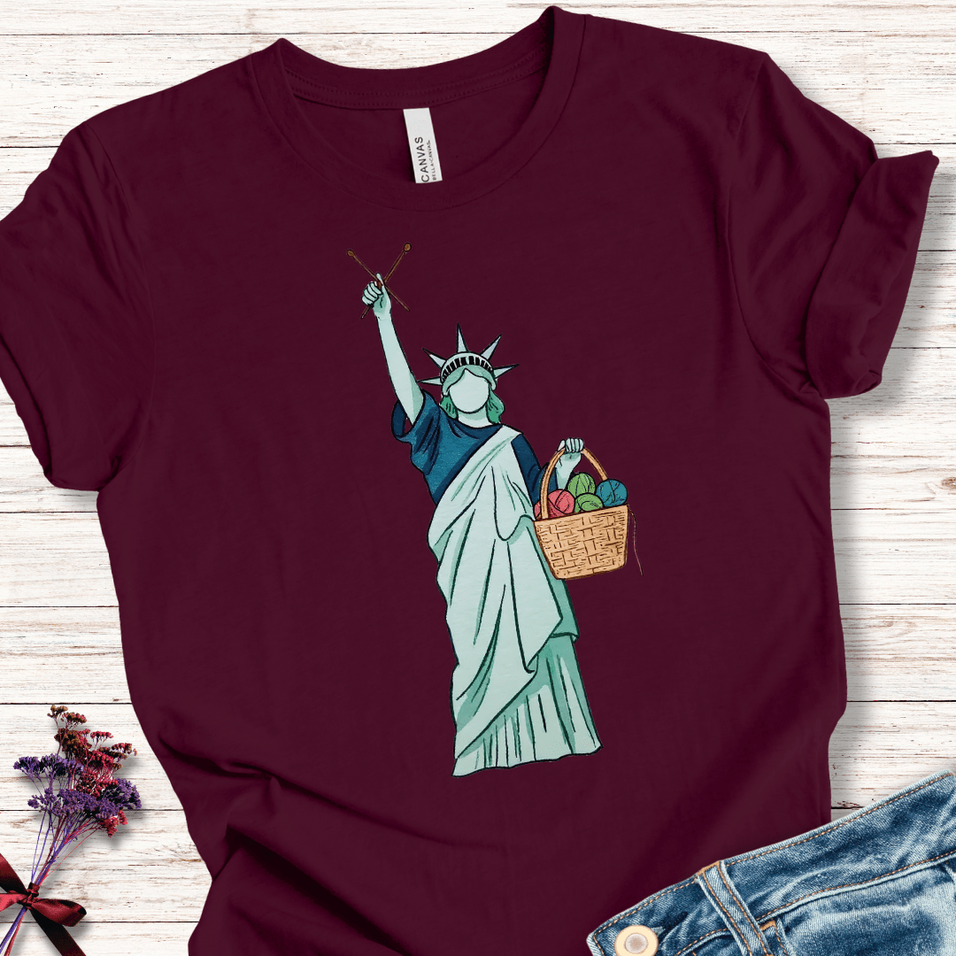 Statue of Liberty T-Shirt Maroon / XS