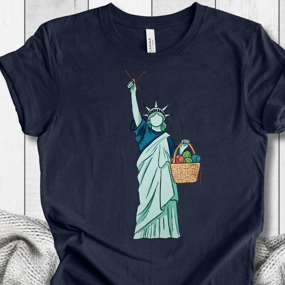 Statue of Liberty T-Shirt Navy / XS