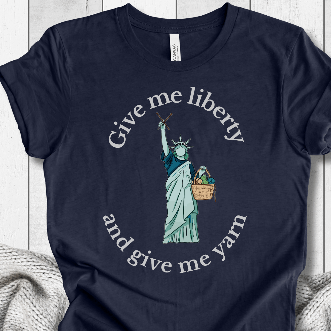 Statue of Liberty T-Shirt (With Text) Navy / XS