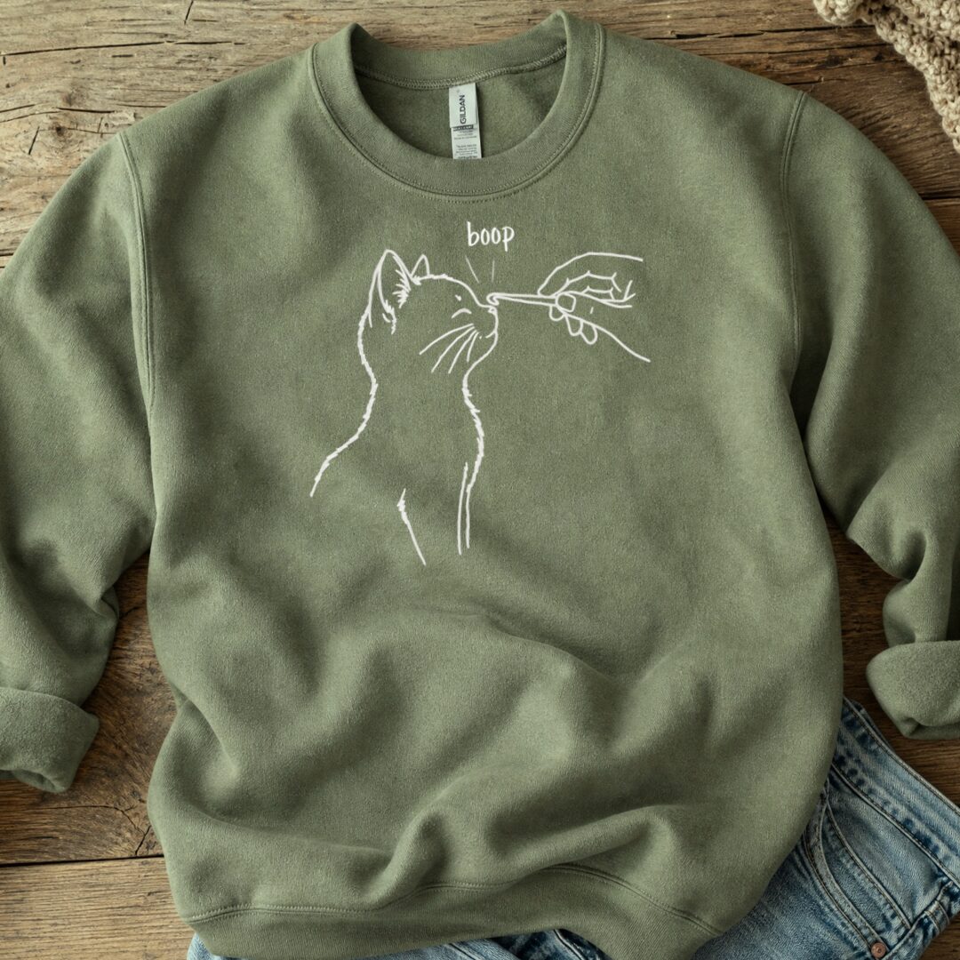 Boop Crochet Sweatshirt Military Green t-shirt