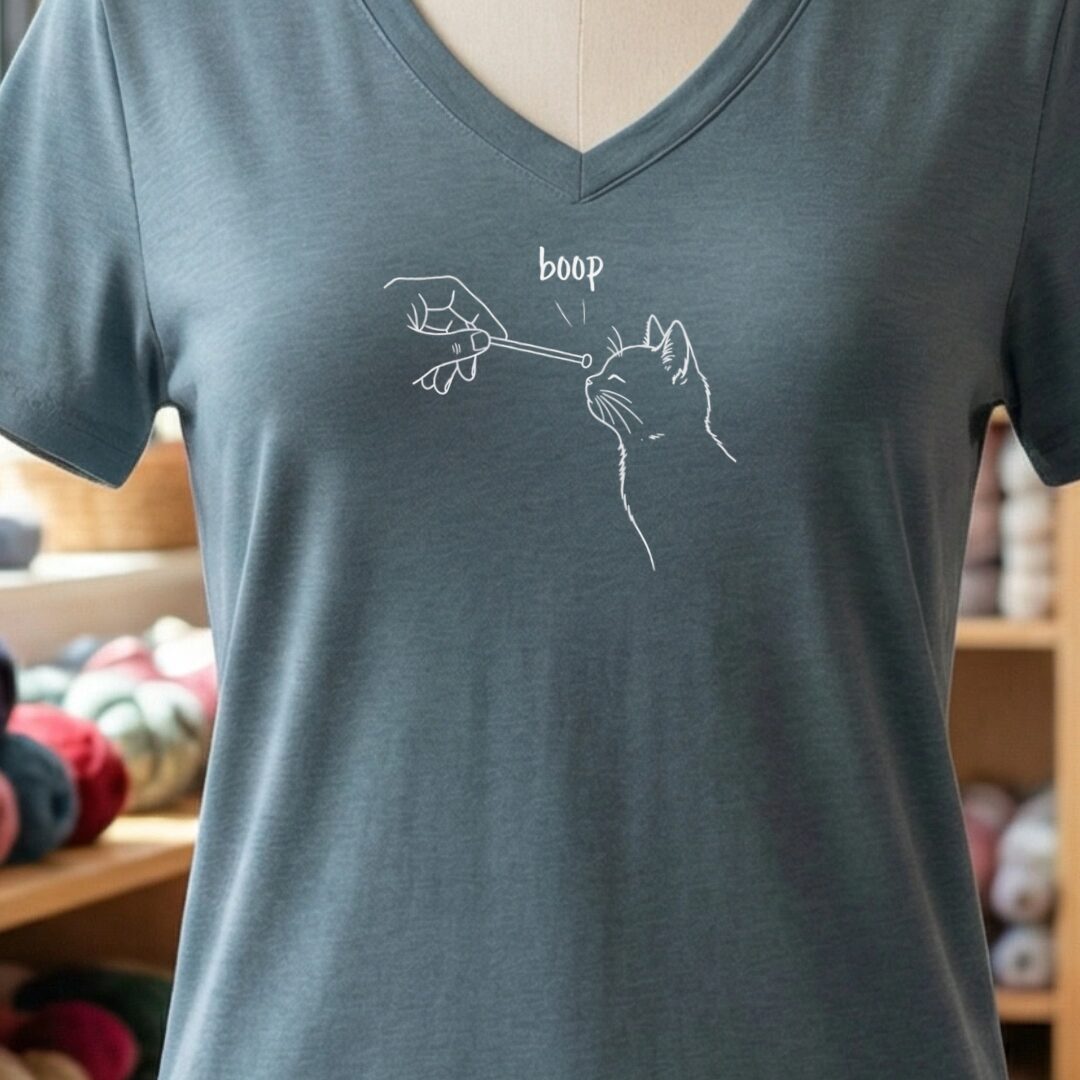 Boop Knitting V-Neck T-Shirt Slate t-shirt