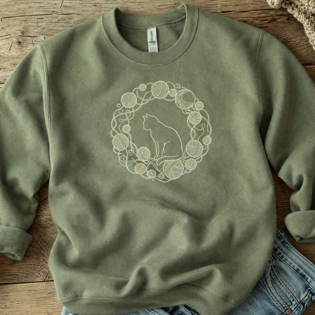 Cat Yarn Wreath Sweatshirt Military Green t-shirt