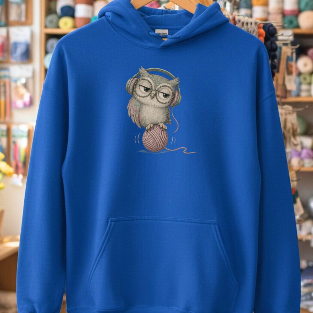 Chilling Owl Hoodie Royal t-shirt