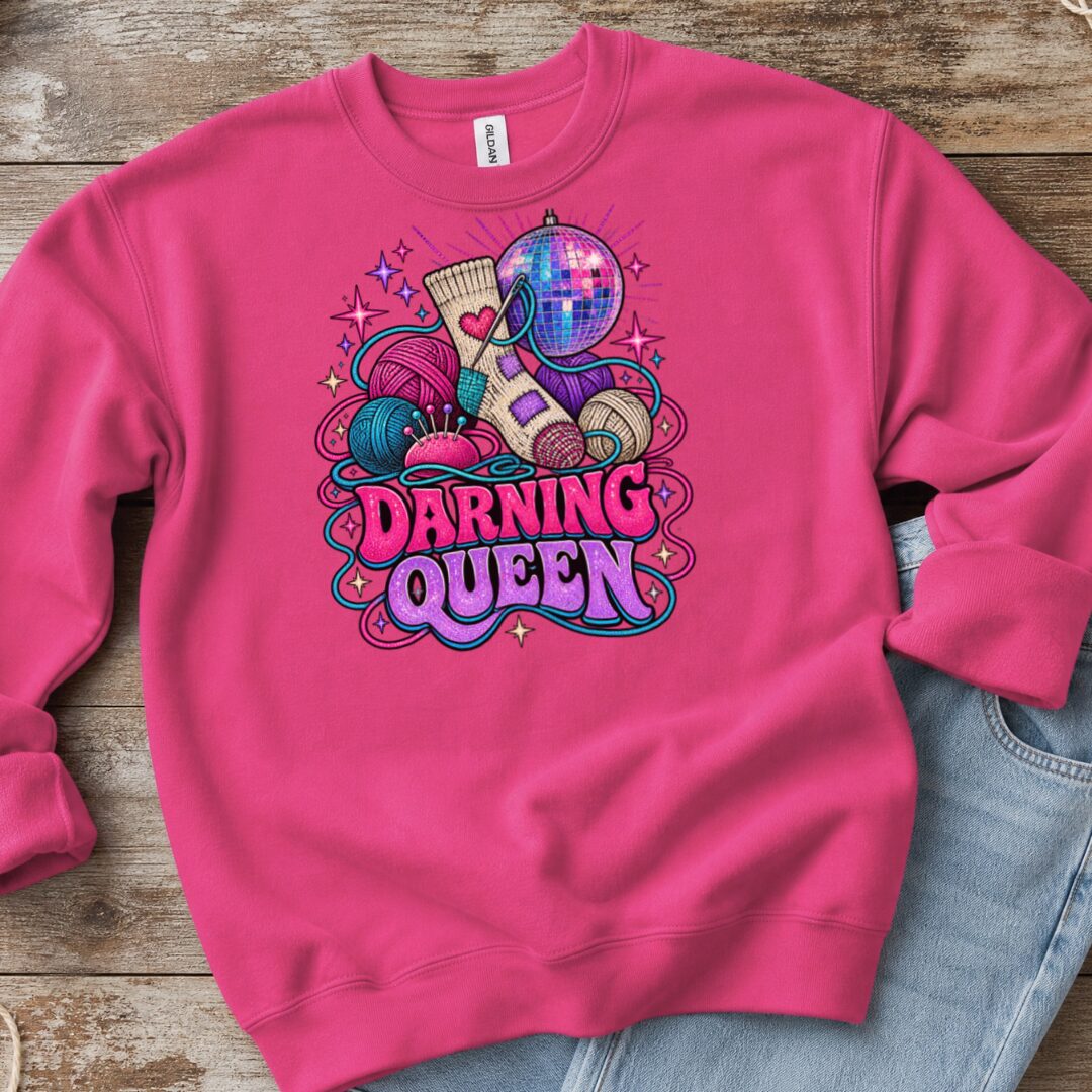Darning Queen Sweatshirt Bright Pink t-shirt