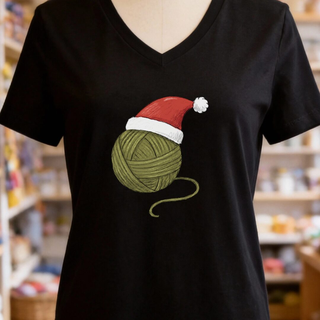 Festive Yarn V-Neck T-Shirt Black t-shirt
