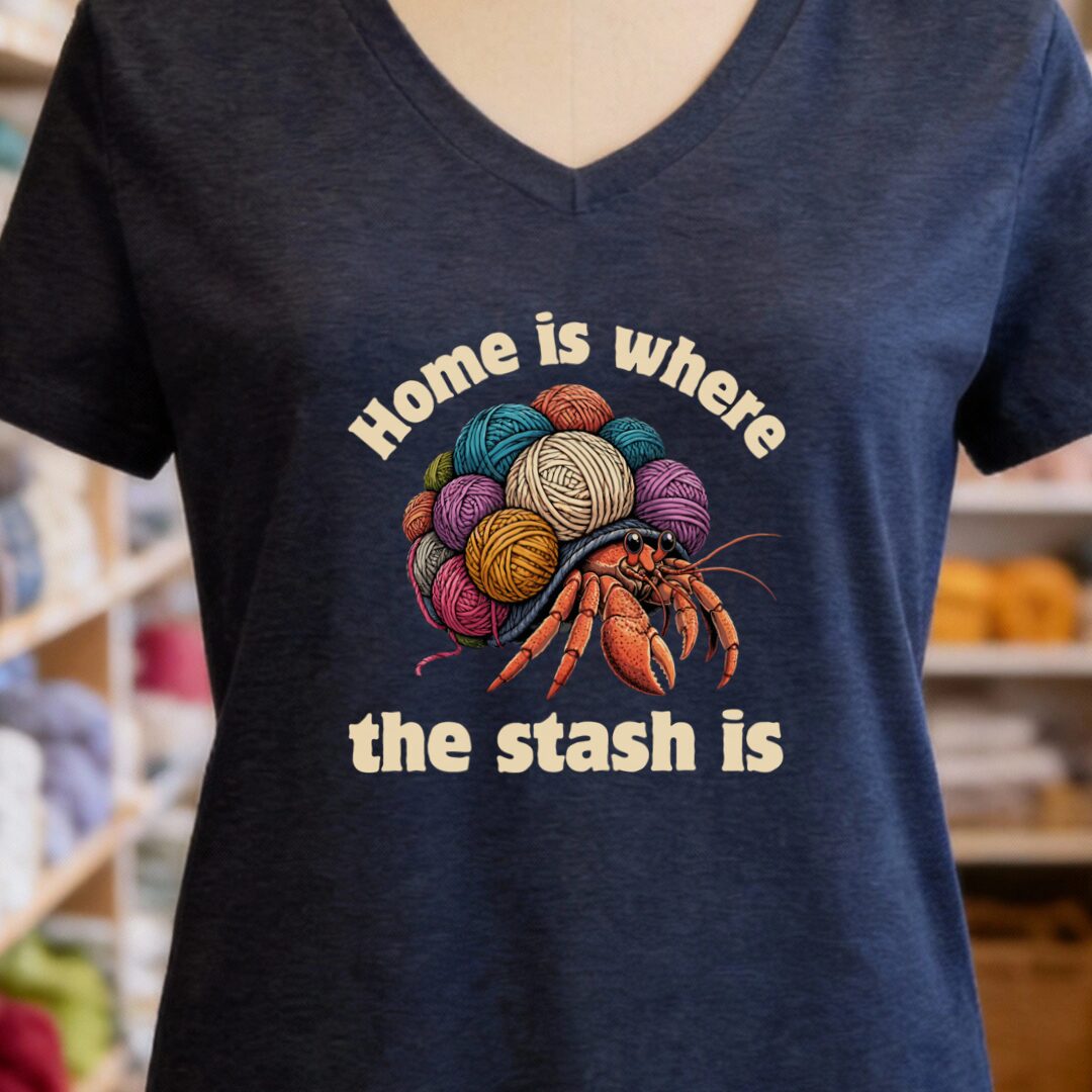 Home V-Neck T-Shirt Navy t-shirt