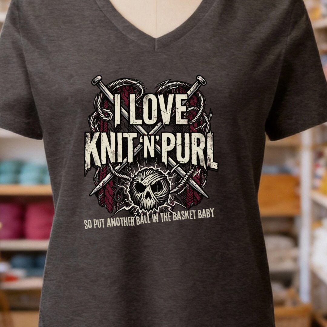 I Love Knit N Purl V-Neck T-Shirt Dark Grey t-shirt