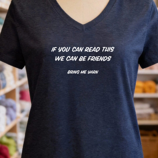 If You Can Read This V-Neck T-Shirt Navy t-shirt