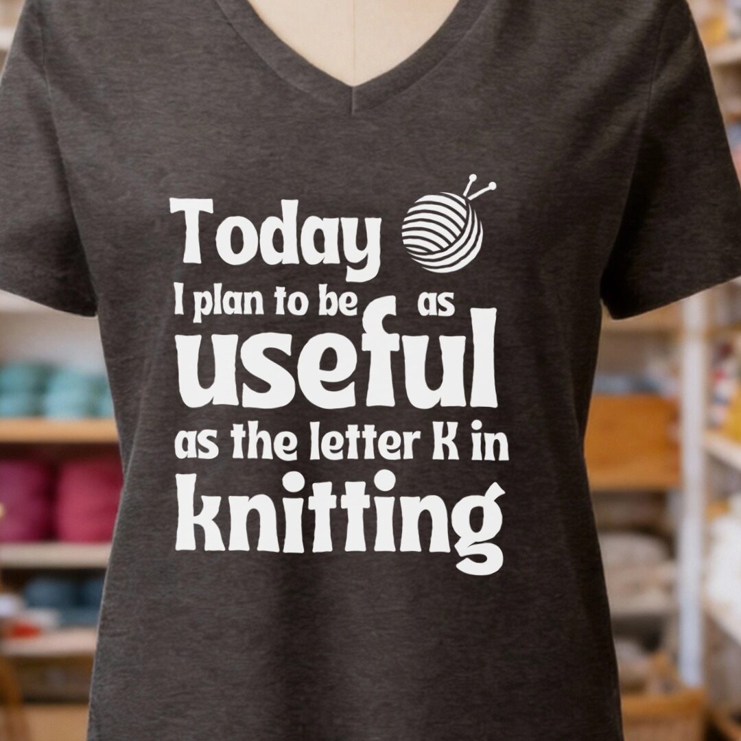K in Knitting V-Neck T-Shirt Dark Grey t-shirt