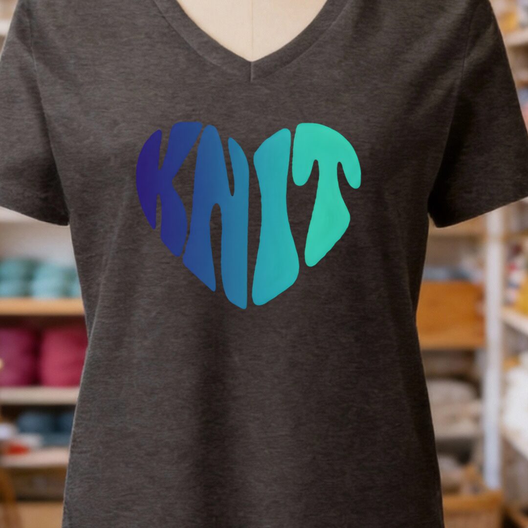 Knit Heart Blues V-Neck T-Shirt Dark Grey t-shirt