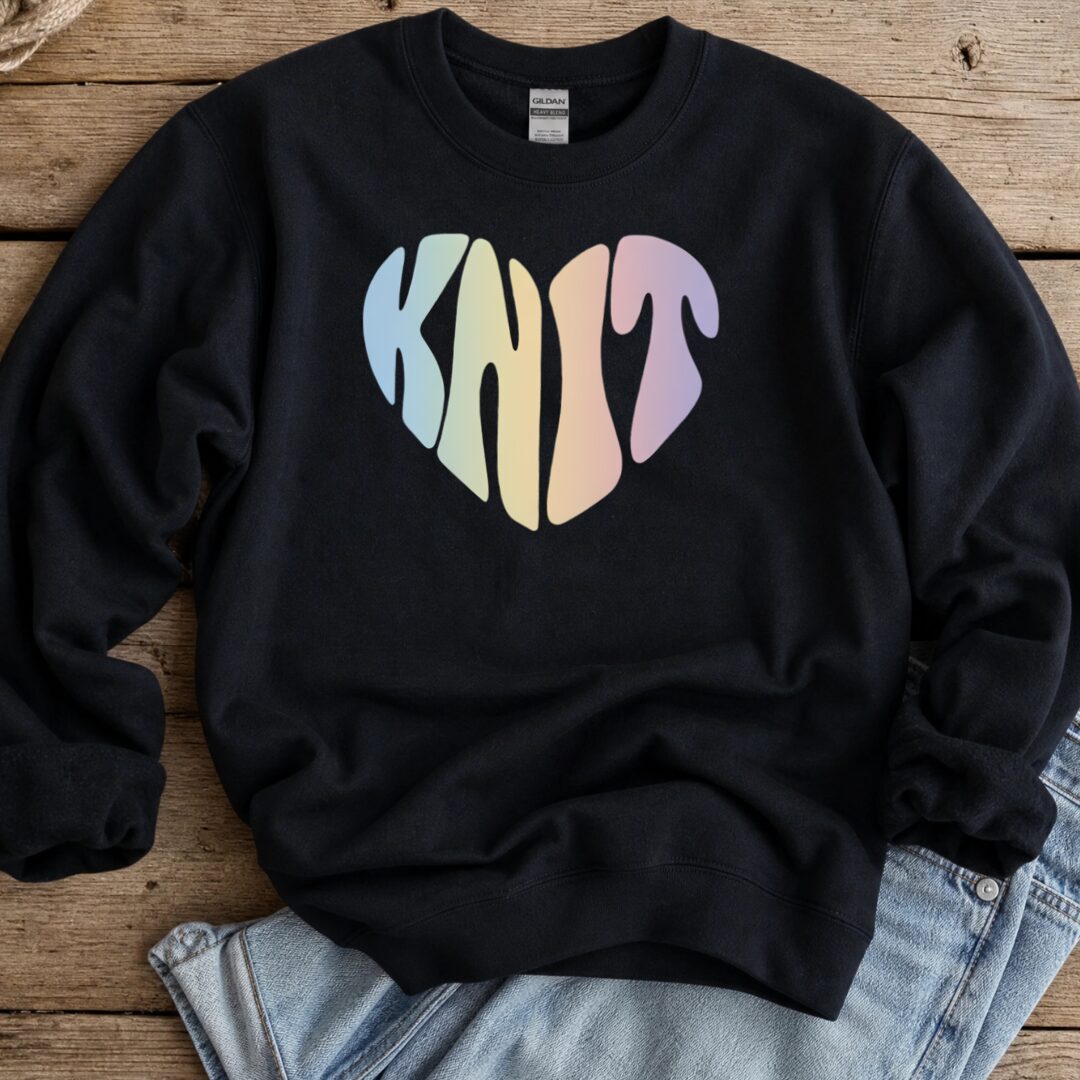 Knit Heart Pastel Sweatshirt Black t-shirt