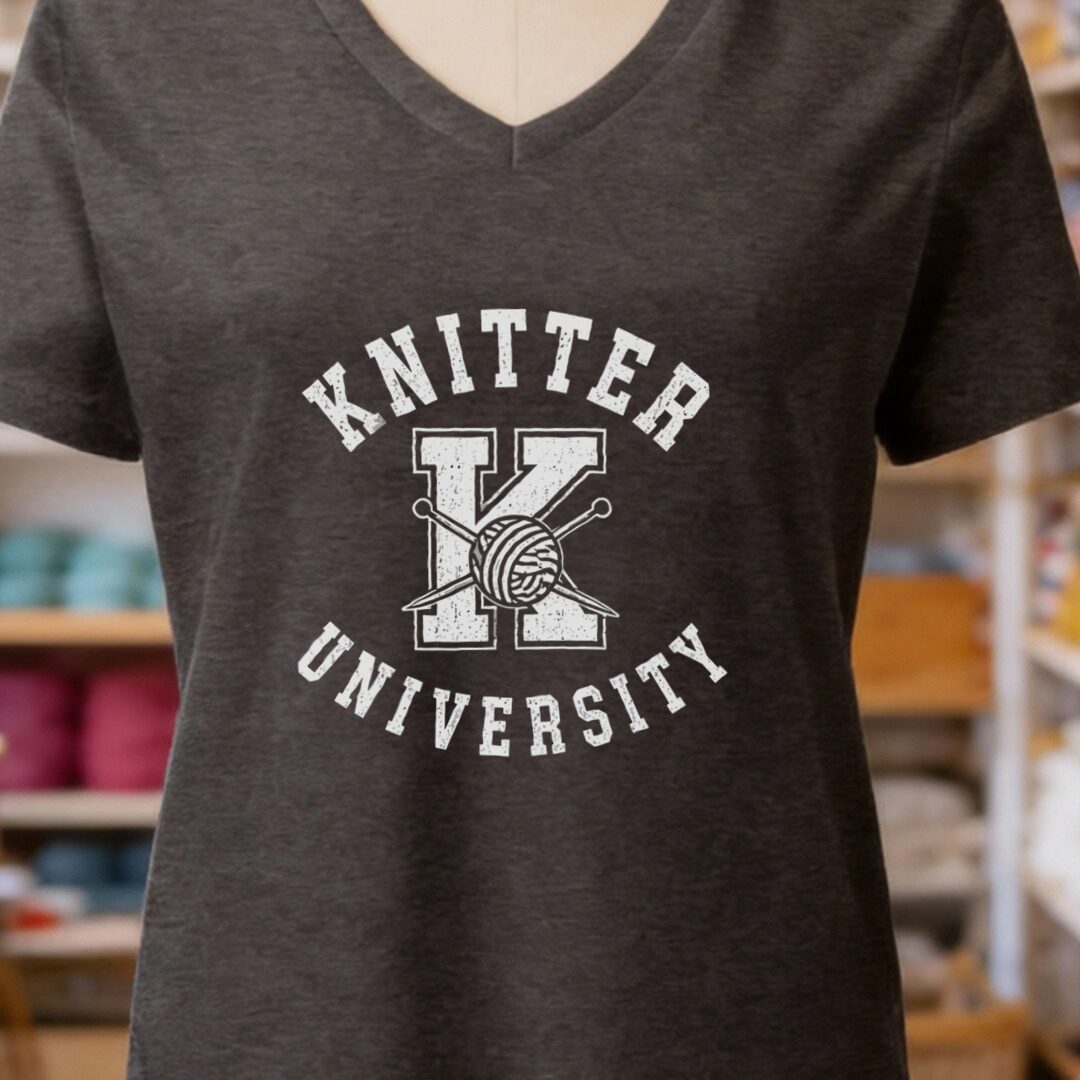 Knitter University V-Neck T-Shirt Dark Grey t-shirt