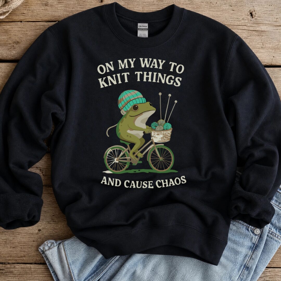 Knitting & Chaos Sweatshirt Black t-shirt
