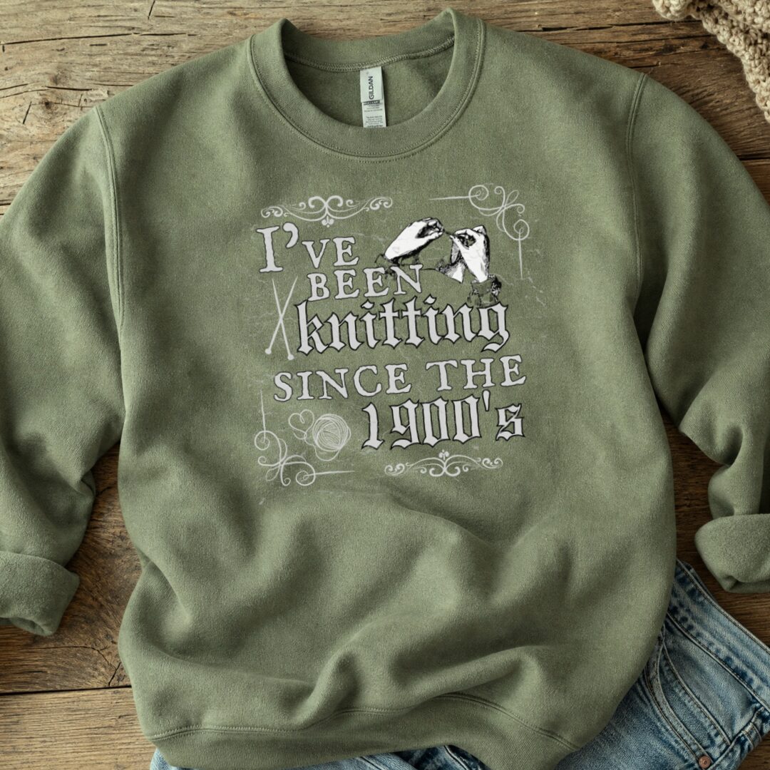 Knitting Since the 1900s Sweatshirt Military Green t-shirt