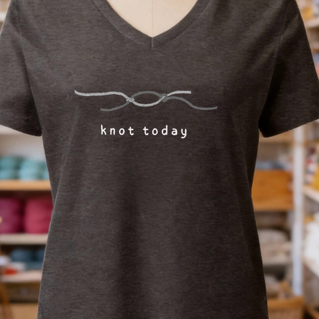 Knot Today V-Neck T-Shirt Dark Grey t-shirt