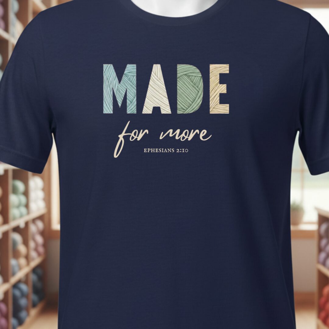 Made For More T-Shirt Navy t-shirt