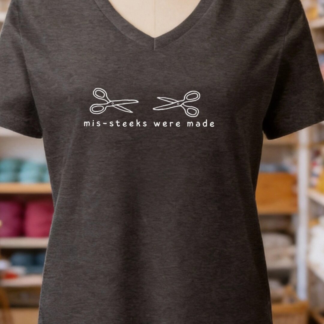 Mis-Steek V-Neck T-Shirt Dark Grey t-shirt