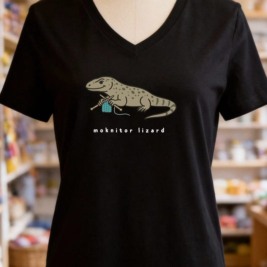 Moknitor Lizard V-Neck T-Shirt Black t-shirt
