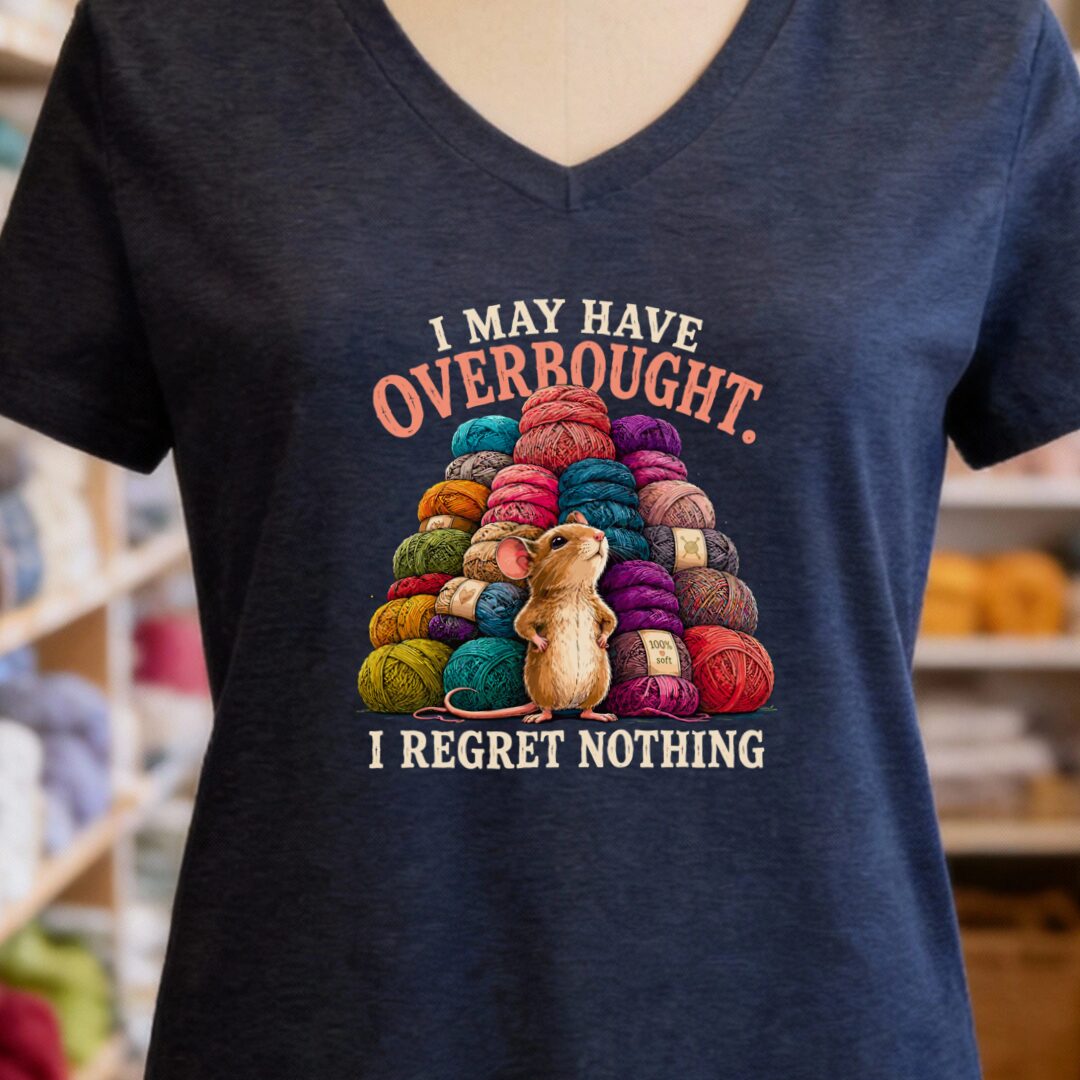 Overbought V-Neck T-Shirt Navy t-shirt