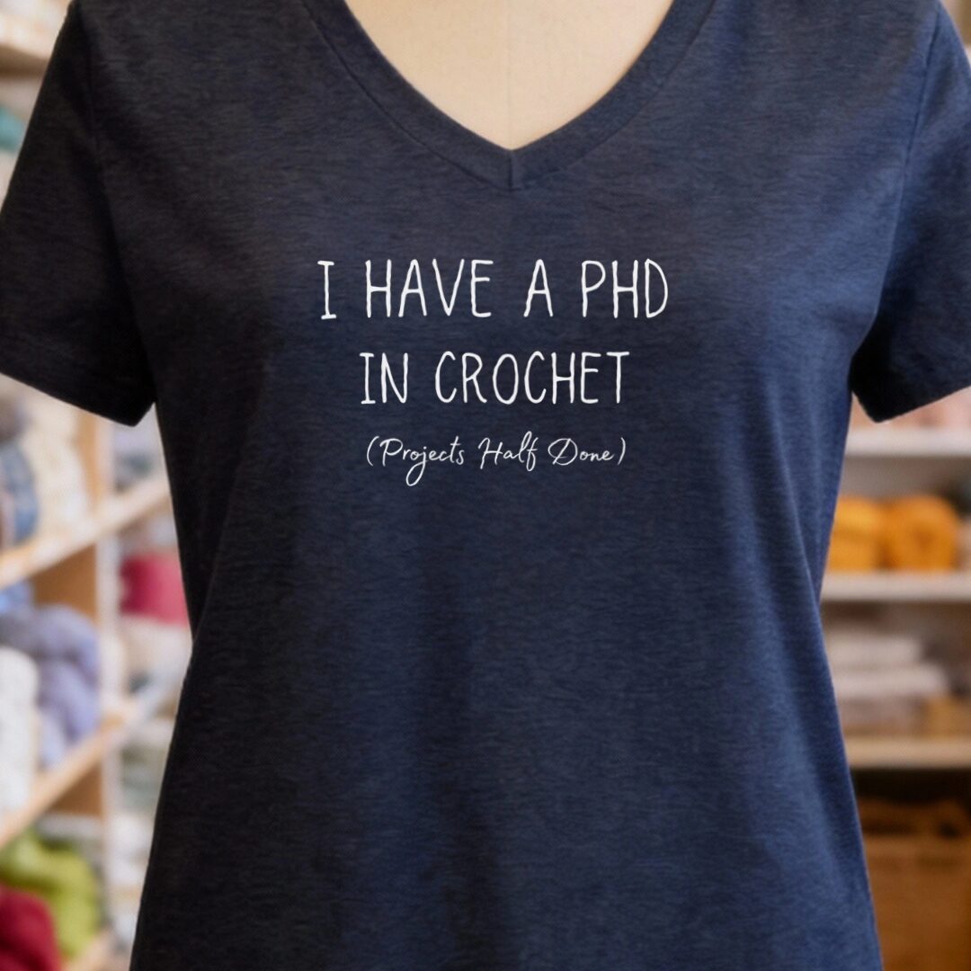 PHD In Crochet V-Neck T-Shirt Navy t-shirt