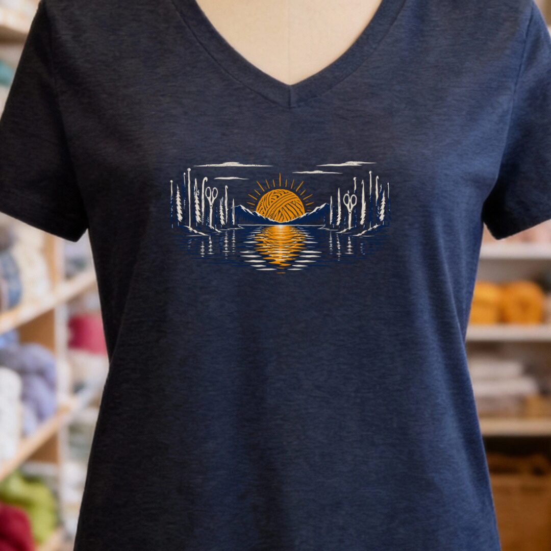 Perfect Day V-Neck T-Shirt Navy t-shirt