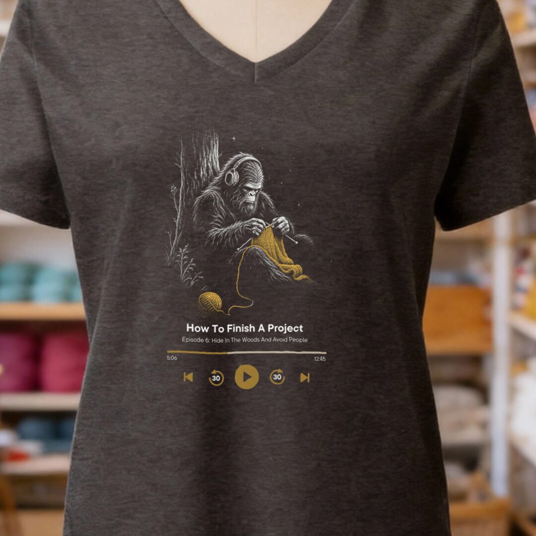 Podcast Bigfoot V-Neck T-Shirt Dark Grey t-shirt