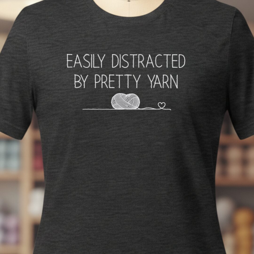 Pretty Yarn T-Shirt Dark Grey t-shirt
