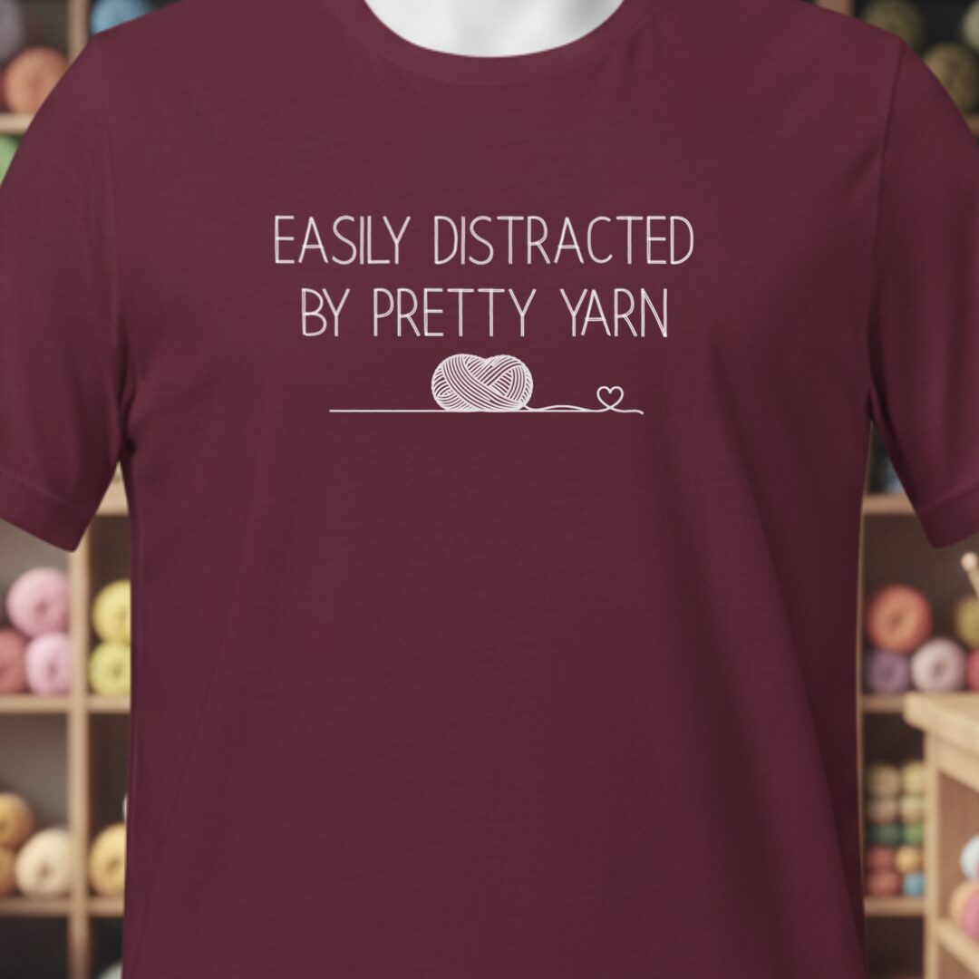 Pretty Yarn T-Shirt Maroon t-shirt