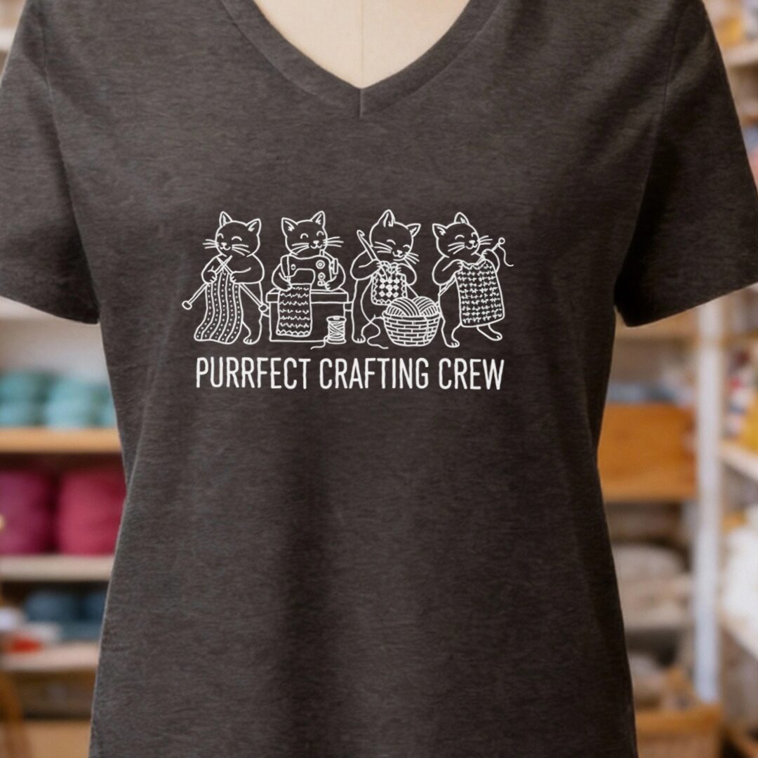 Purrfect V-Neck T-Shirt Dark Grey t-shirt