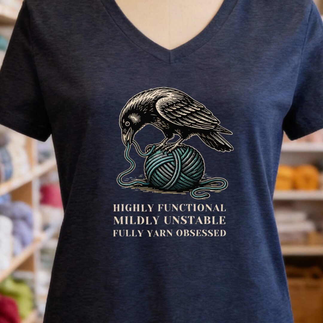 Raven V-Neck T-Shirt Navy t-shirt