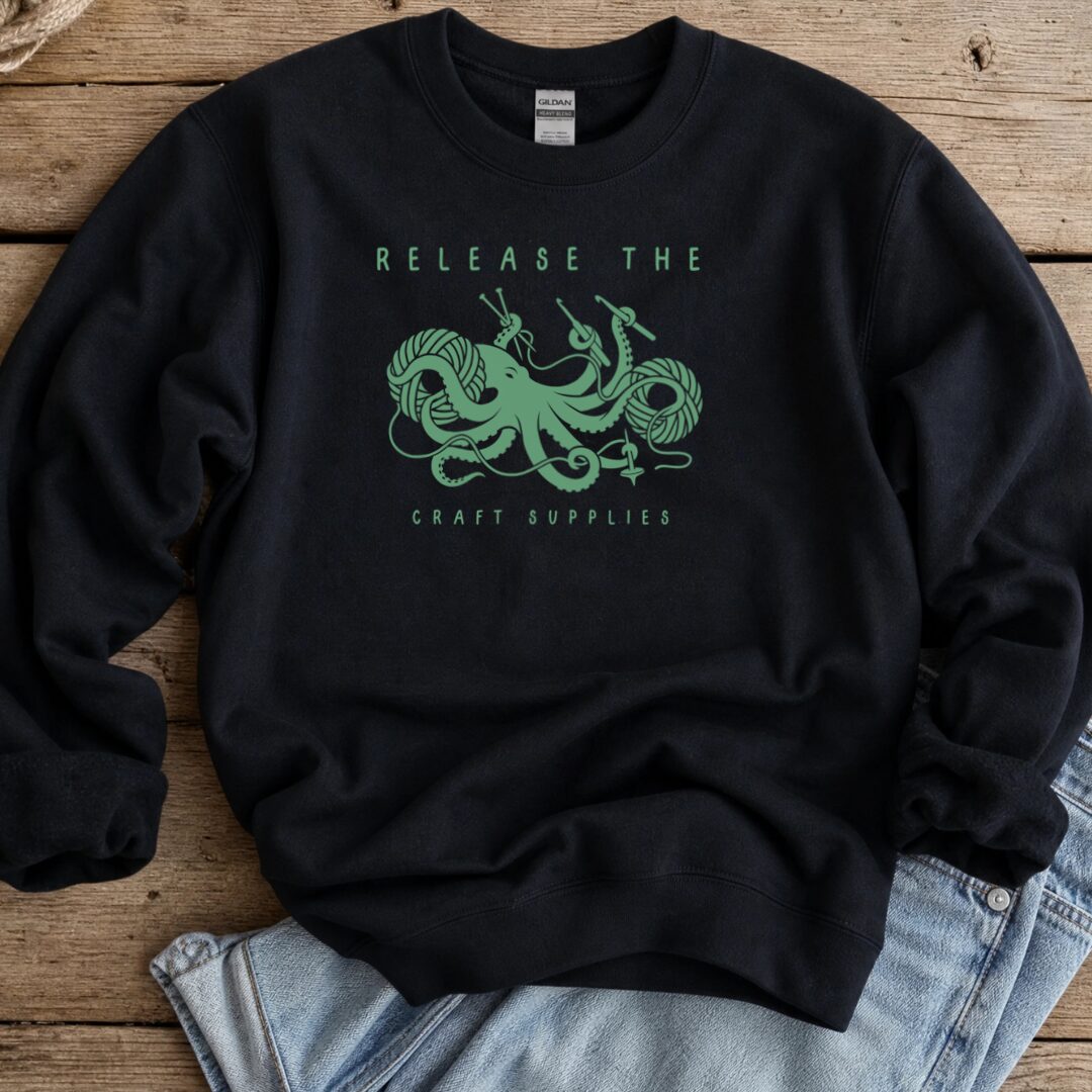 Release Sweatshirt Black t-shirt