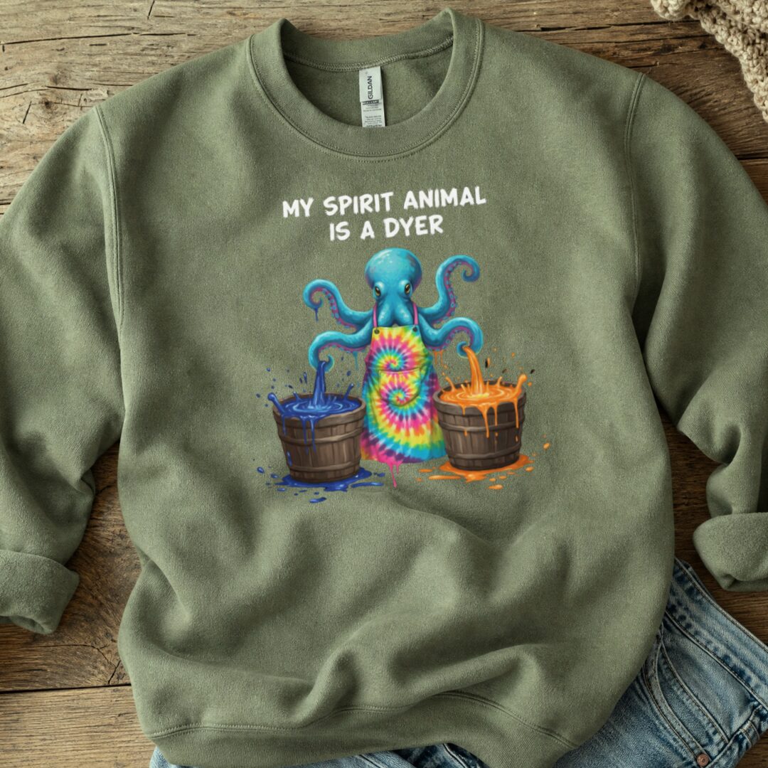 Spirit Animal Dyer Sweatshirt Military Green t-shirt