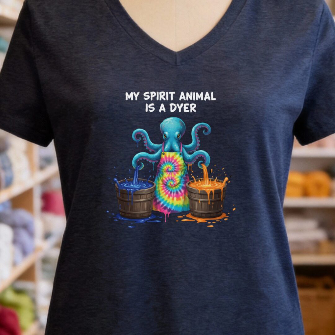 Spirit Animal Dyer V-Neck T-Shirt Navy t-shirt