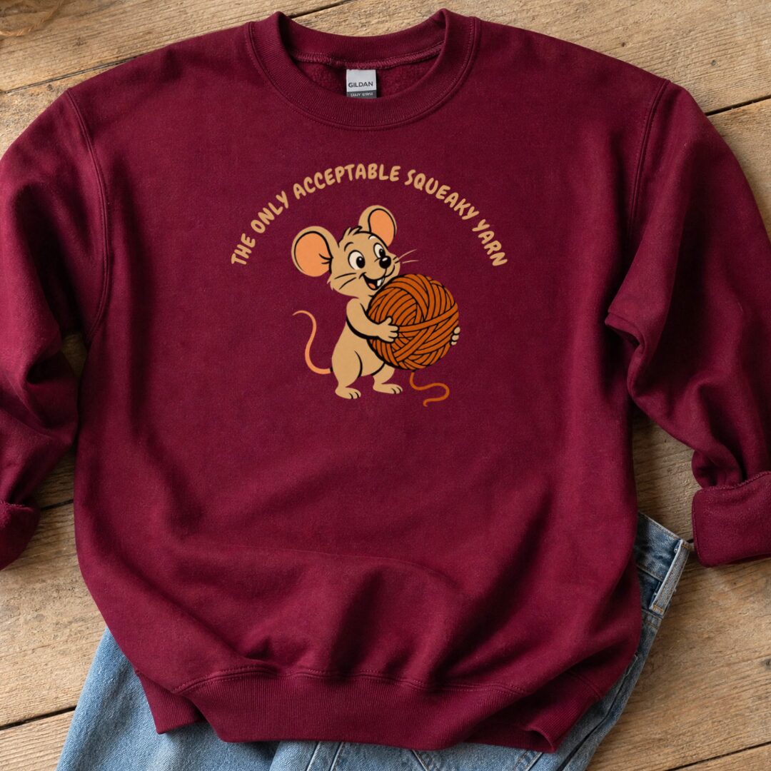 Squeaky Yarn Sweatshirt Maroon t-shirt