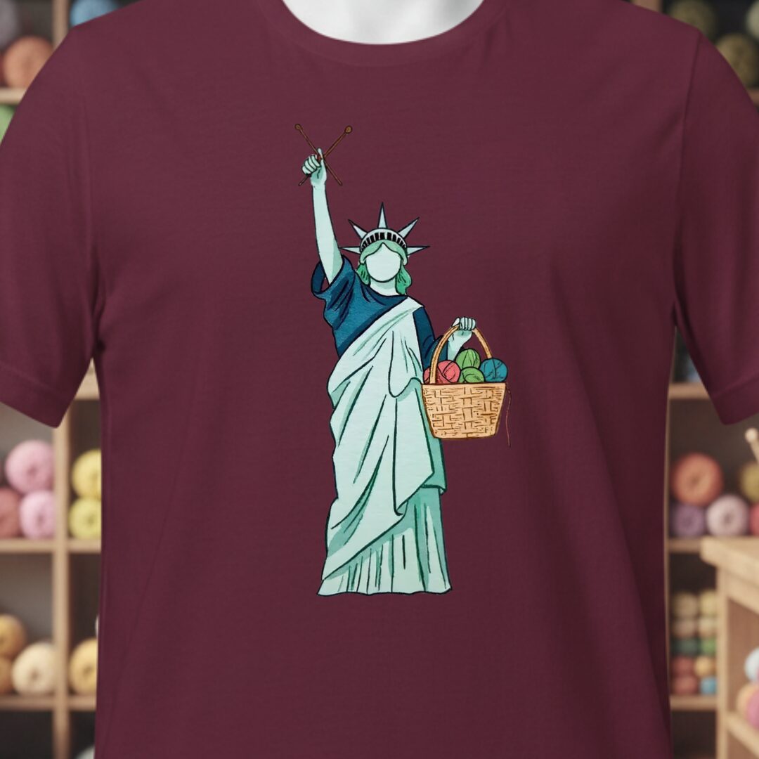 Statue of Liberty T-Shirt Maroon t-shirt