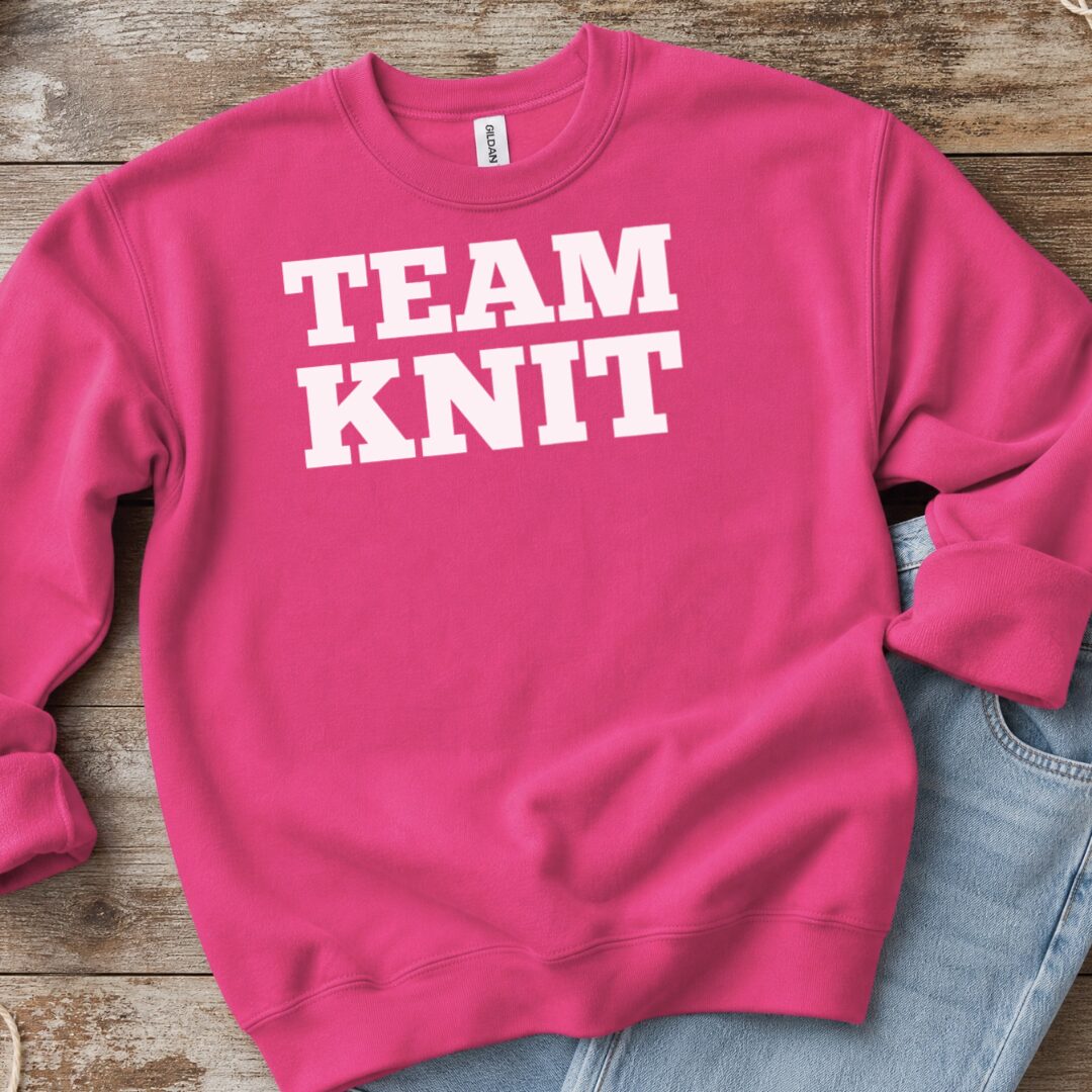 Team Knit Sweatshirt Bright Pink t-shirt