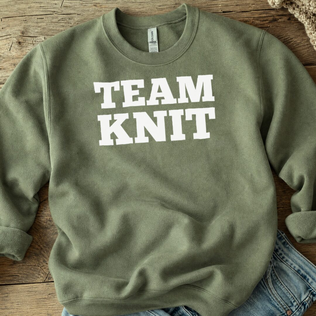 Team Knit Sweatshirt Military Green t-shirt