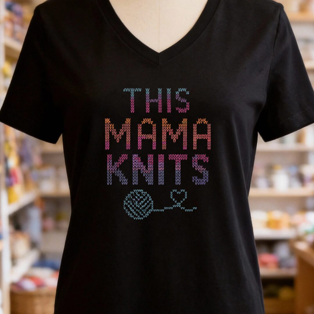 This Mama Knits V-Neck T-Shirt Black t-shirt