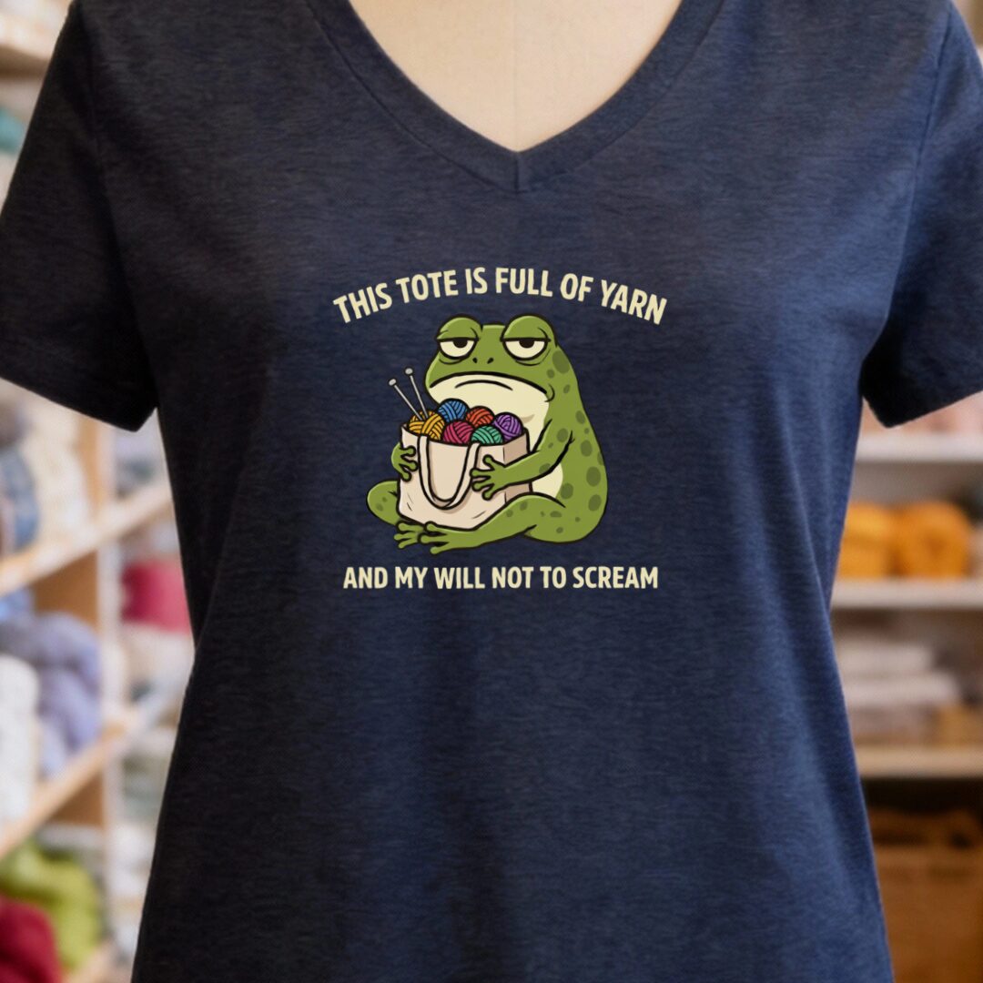 This Tote V-Neck T-Shirt Navy t-shirt