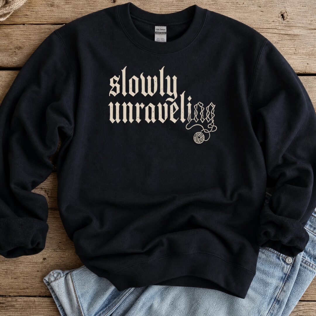 Unraveling Sweatshirt Black t-shirt