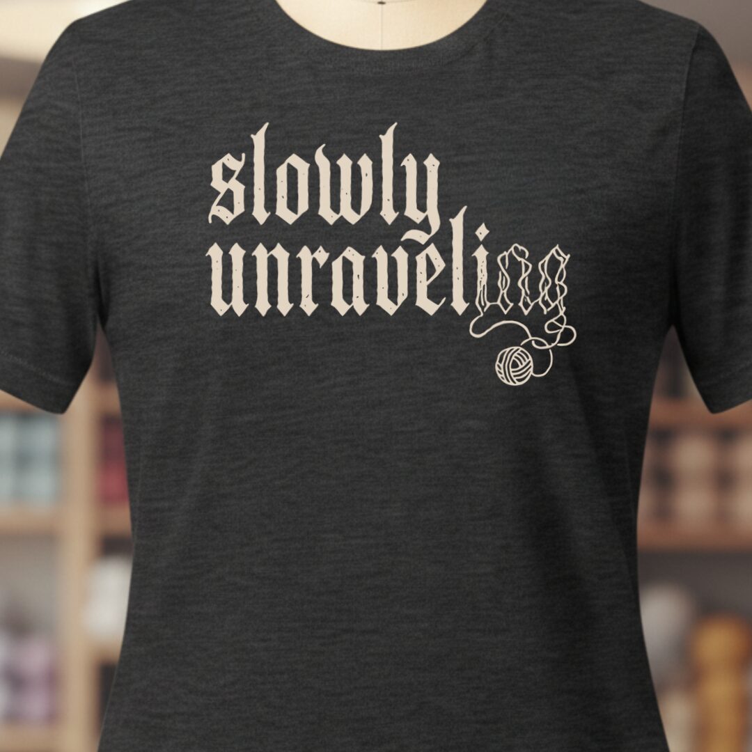 Unraveling T-Shirt Dark Grey t-shirt