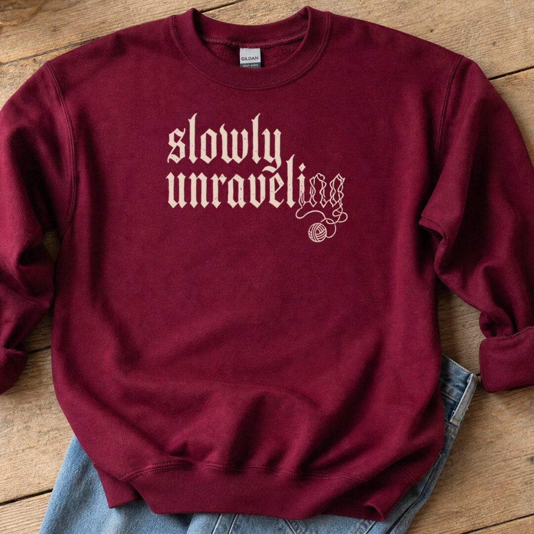 Unraveling Sweatshirt Maroon t-shirt