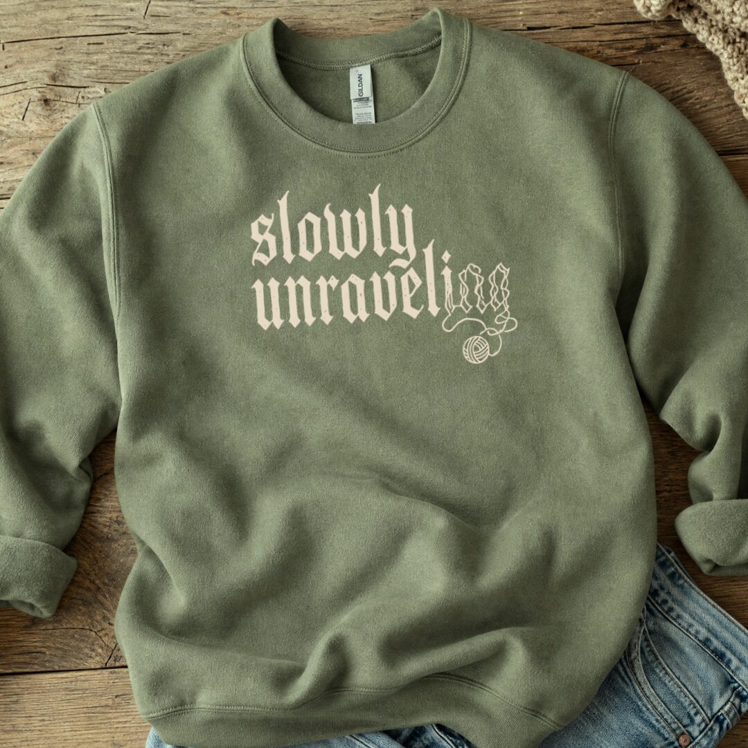 Unraveling Sweatshirt Military Green t-shirt
