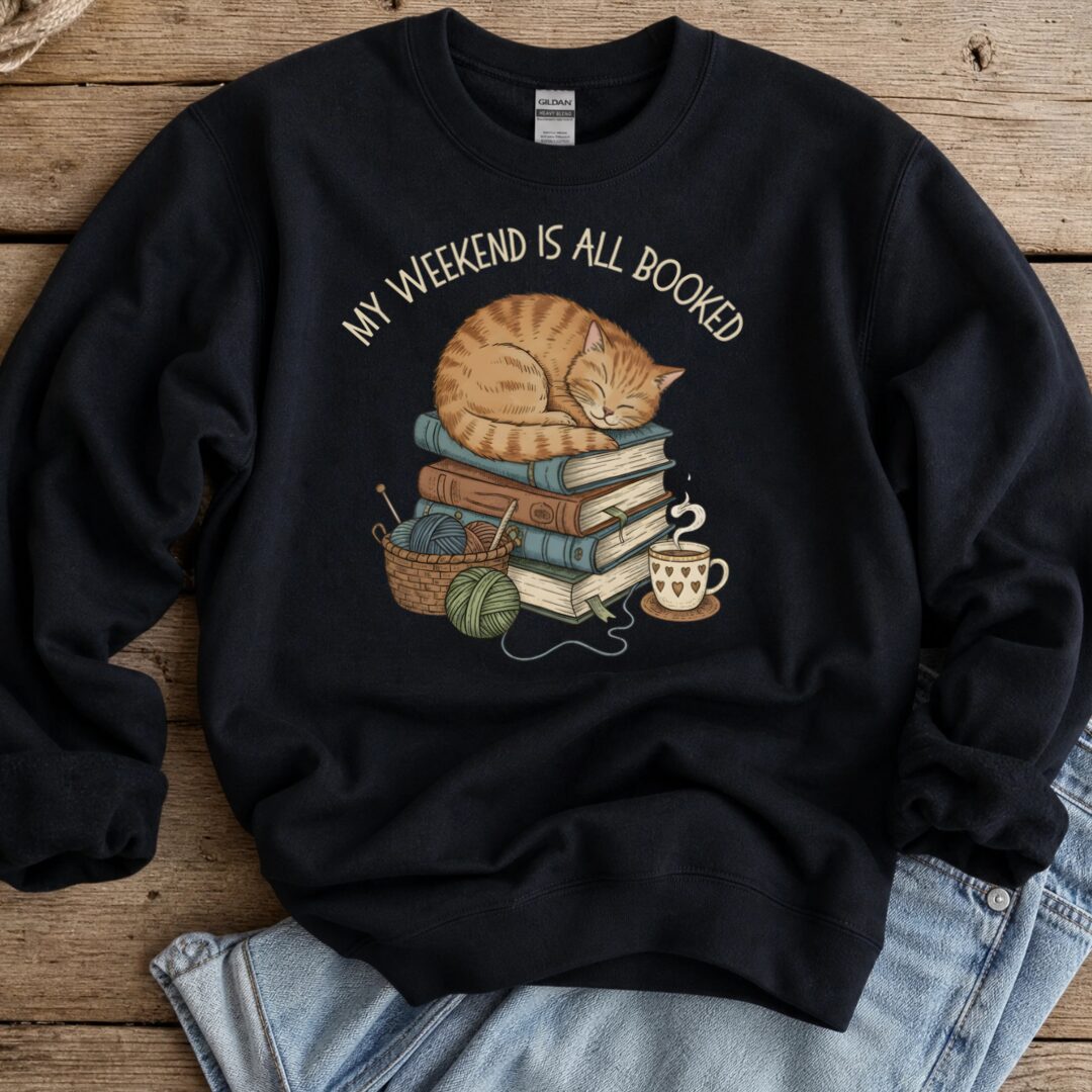 Weekend Booked Sweatshirt Black t-shirt
