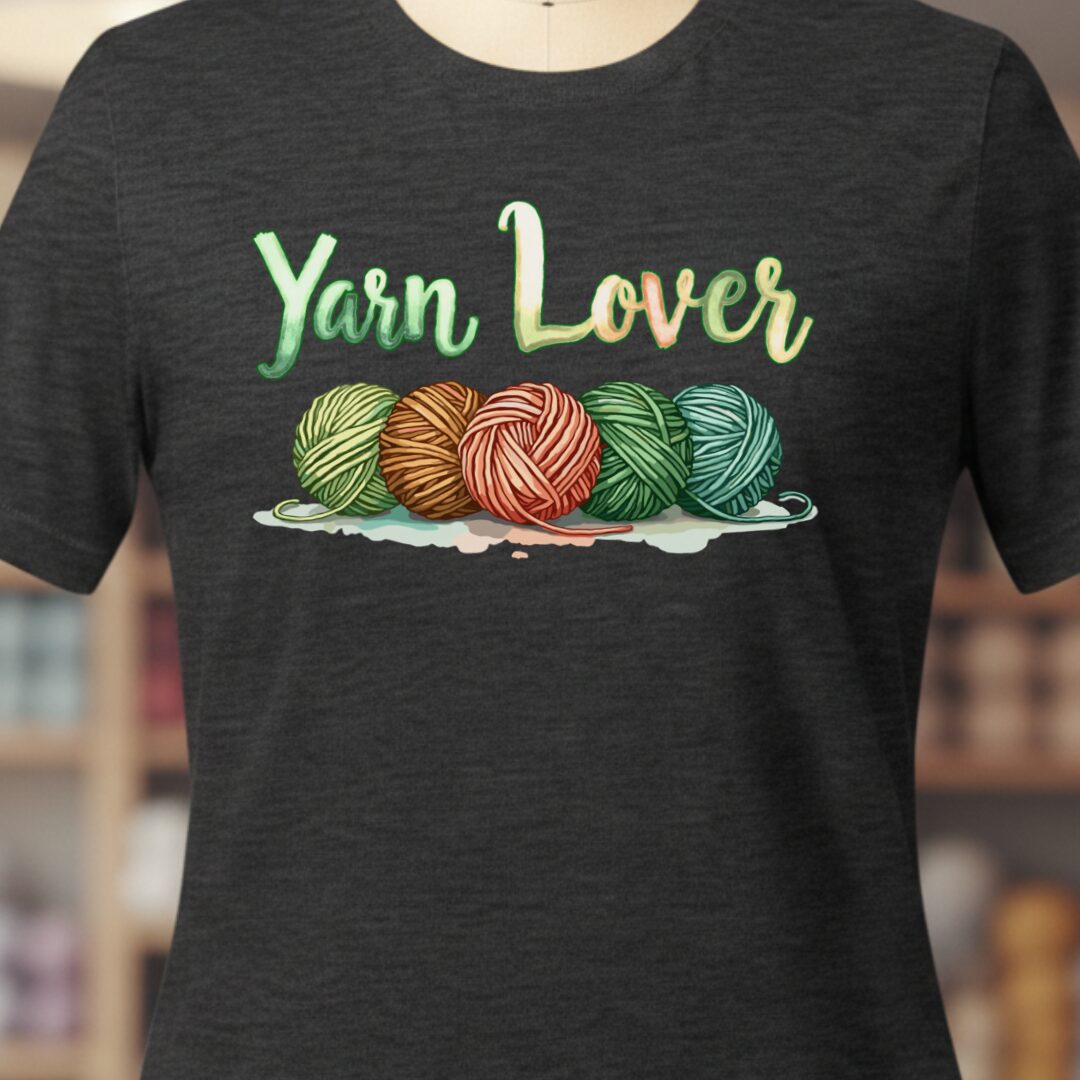 Yarn Lover (earthy) T-Shirt Dark Grey t-shirt