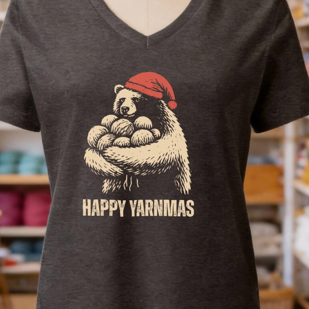 Yarnmas V-Neck T-Shirt Dark Grey t-shirt