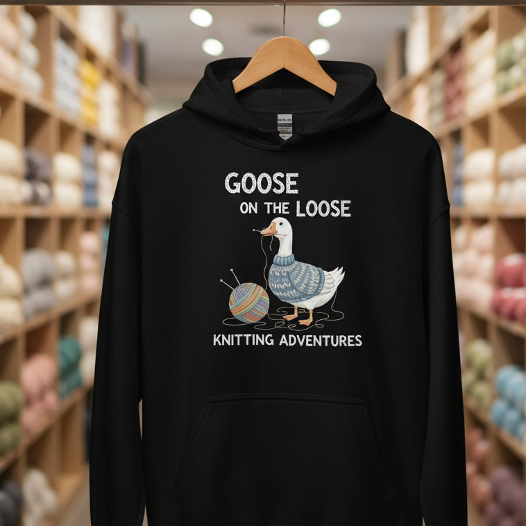 Goose on the Loose Hoodie Black / S